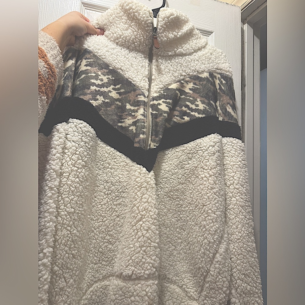Camo Chevron Sherpa